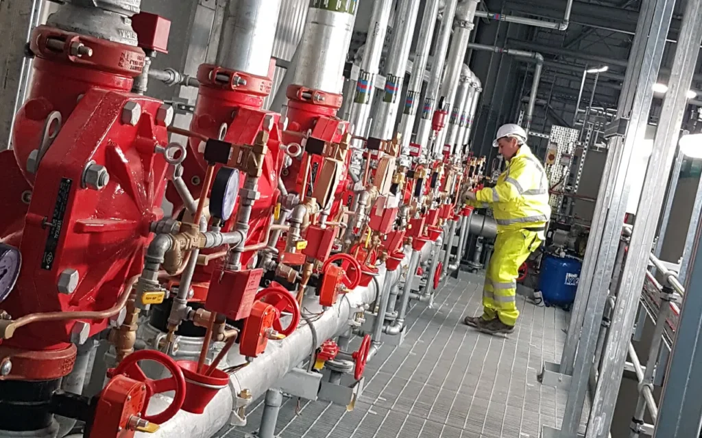 preconstructservices.com